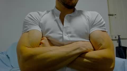 rocky muscle online show from August 5, 3:04 am