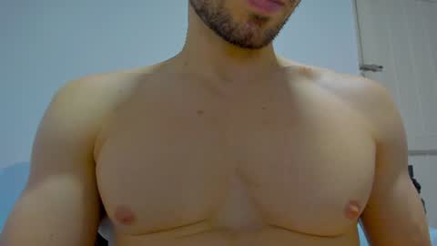 rocky muscle online show from August 6, 10:42 pm