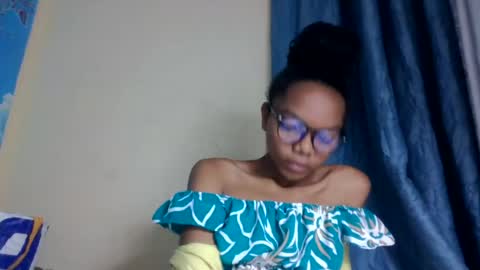 rodliiine online show from August 14, 7:56 am