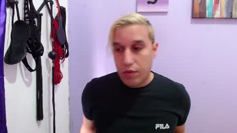 Thiago online show from July 12, 2:01 pm
