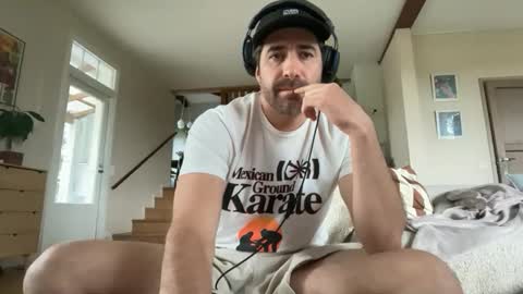 Roger online show from May 27, 8:49 am