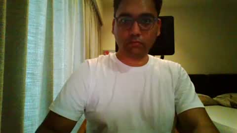 rohan04xn online show from July 27, 3:23 am