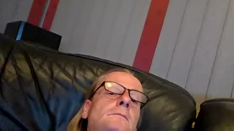 Roman online show from August 10, 10:00 pm