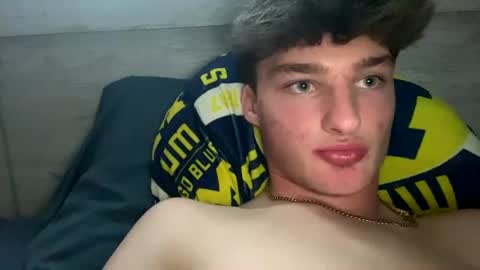 romanbutler07 online show from July 14, 11:16 pm