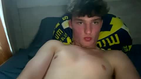 romanbutler07 online show from July 15, 12:22 am