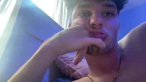 romanbutler07 online show from August 7, 9:15 pm