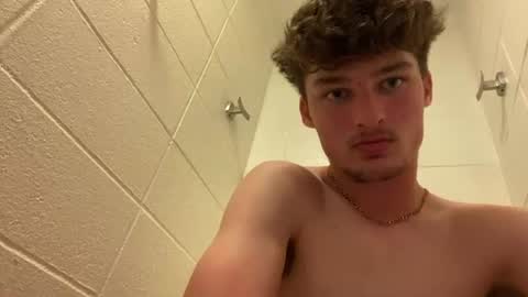 romanbutler07 online show from August 29, 4:28 pm