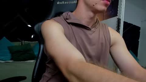 romeo_ricci1 online show from August 15, 11:09 pm