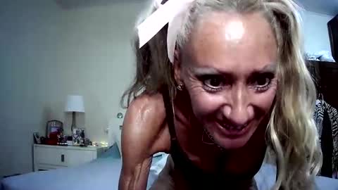 romeodiamond online show from June 11, 1:34 am