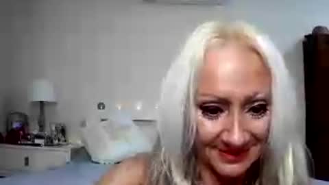 romeodiamond online show from July 12, 2:40 am