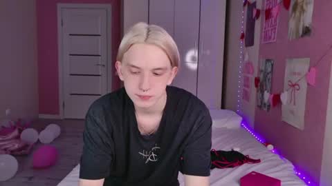 Ron online show from September 5, 4:34 pm