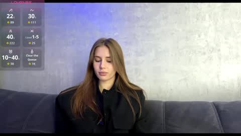 Ketlyn  is here now  help me get 50 thumbs up pls  online show from April 7, 5:29 pm