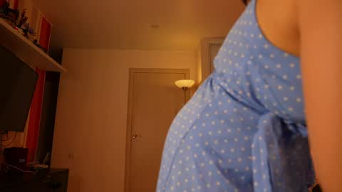 Roni online show from June 8, 7:31 pm