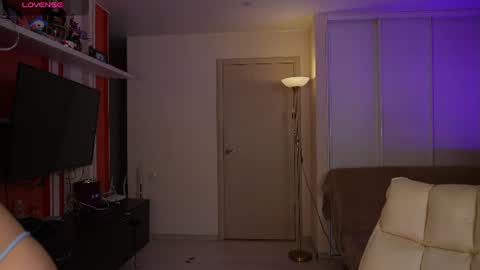 Roni online show from June 9, 10:27 pm
