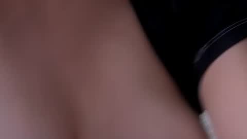 RoniVonni online show from August 14, 3:43 am