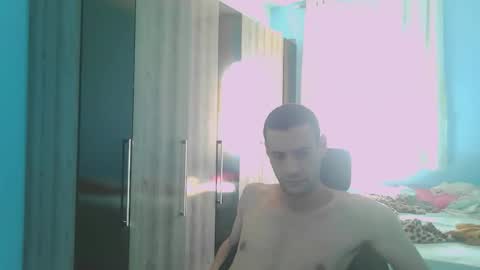ronny online show from April 12, 1:34 pm