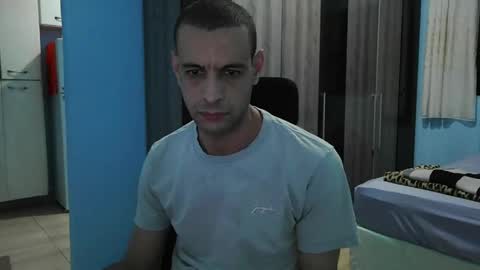 ronny online show from April 15, 11:45 pm