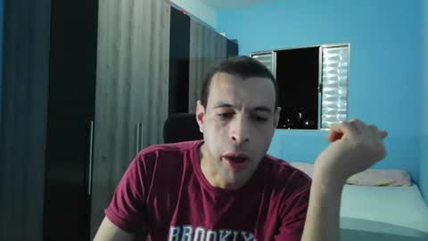 ronny online show from August 3, 9:44 pm