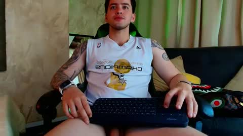 Ronny Colton online show from June 22, 2:18 pm