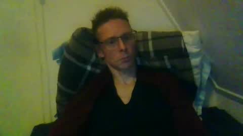 rororober online show from February 22, 9:57 pm