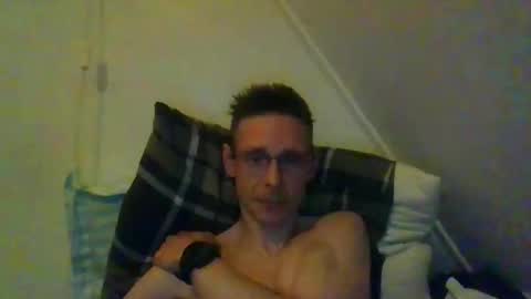 rororober online show from March 2, 7:54 pm