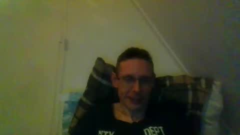 rororober online show from March 14, 8:59 pm