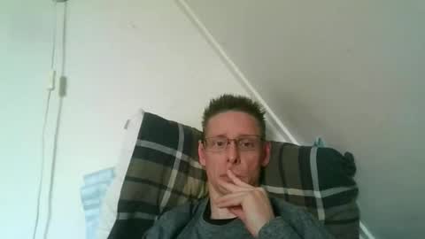 rororober online show from April 20, 3:32 pm