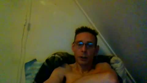 rororober online show from August 7, 8:09 pm