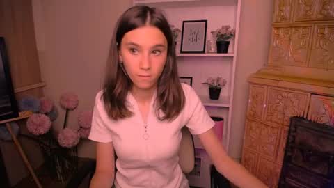 Rose online show from August 7, 9:20 am