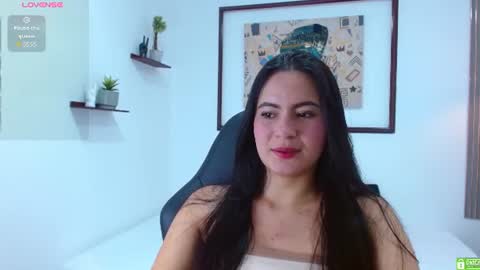 R O S A L I A online show from August 7, 5:07 am
