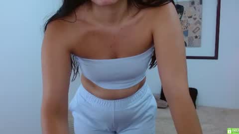 R O S A L I A online show from August 15, 10:19 am