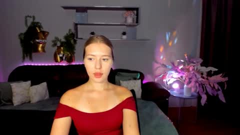 RosaRising online show from August 17, 9:36 am