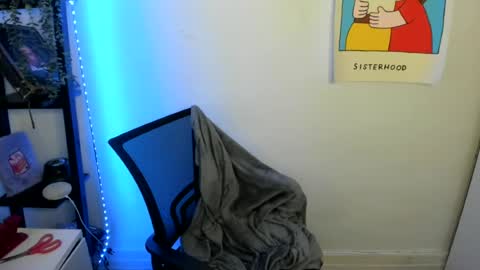 rose257044 online show from July 26, 3:39 pm