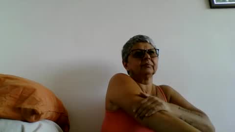 rose273556 online show from August 18, 9:15 am