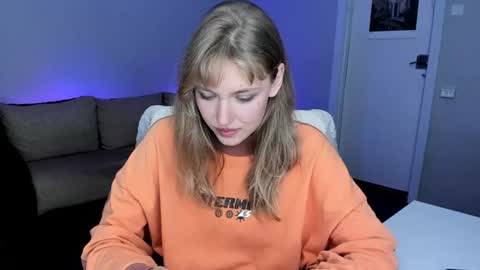 Rose but u can call me princess online show from August 8, 8:20 pm
