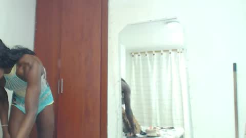 rose_valentiine online show from July 30, 4:36 pm