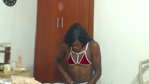 rose_valentiine online show from August 6, 5:34 pm