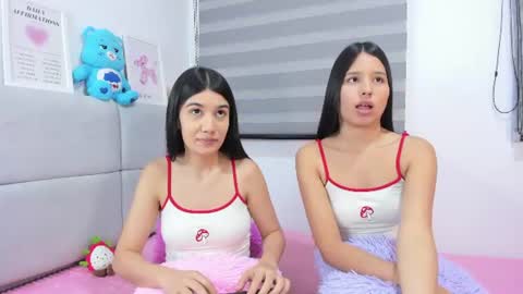 Rose y Miah online show from August 13, 5:43 am