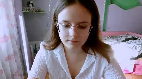 roseelynn online show from July 18, 2:40 pm