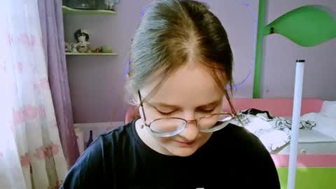 roseelynn online show from July 21, 2:30 pm