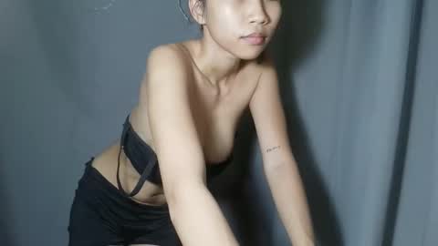 rosei_love online show from May 24, 2:42 pm