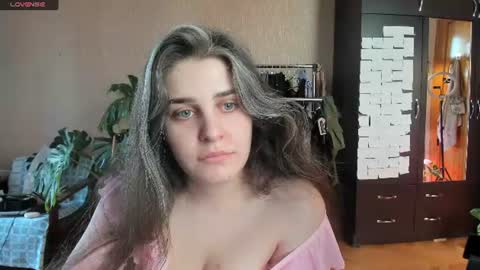 Rose online show from August 7, 12:16 pm