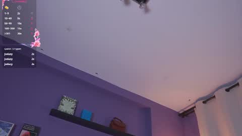 New Pics on my profile online show from August 8, 11:38 pm