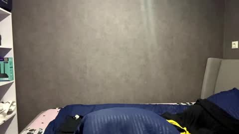 roselleshortey online show from August 14, 6:33 pm