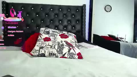 roseramiirez online show from August 13, 1:08 am