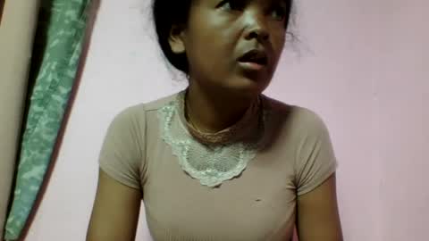 rosia685234 online show from July 29, 7:15 am