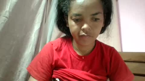 rosia685234 online show from August 2, 2:07 am