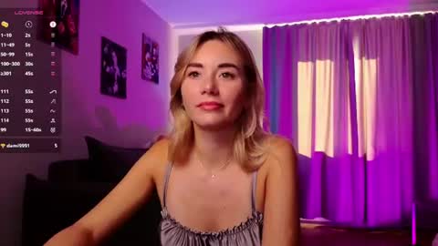 Rosie online show from August 10, 2:35 am