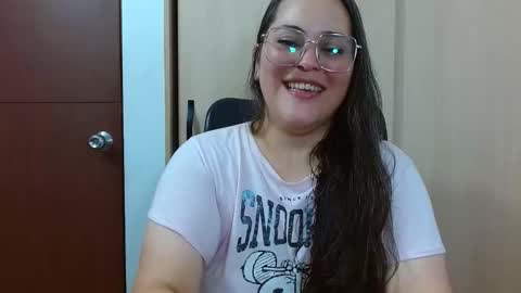 ross_ferrer online show from May 17, 4:46 am