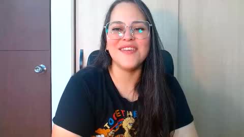 ross_ferrer online show from May 24, 9:28 pm